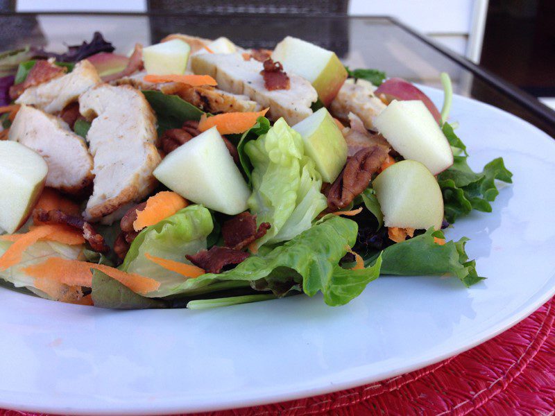 Grilled Chicken Salad With Apples (Cracker Barrel Applefest Grilled Chicken Salad)